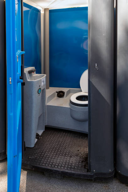 Affordable portable toilet rental in Wilderness Rim, WA